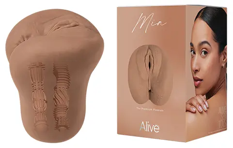 Mia