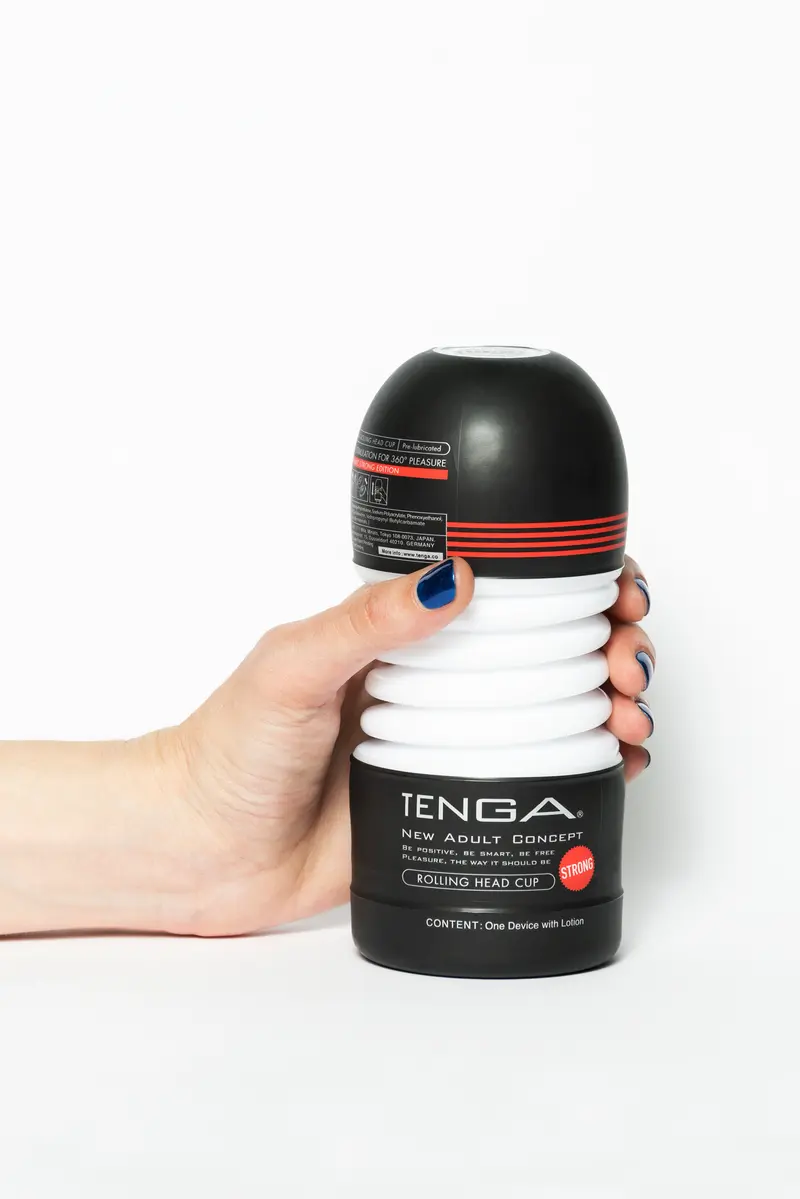 TENGA ROLLING HEAD CUP STRONG